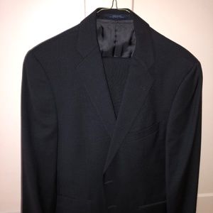 Joseph Abboud Mens Suit